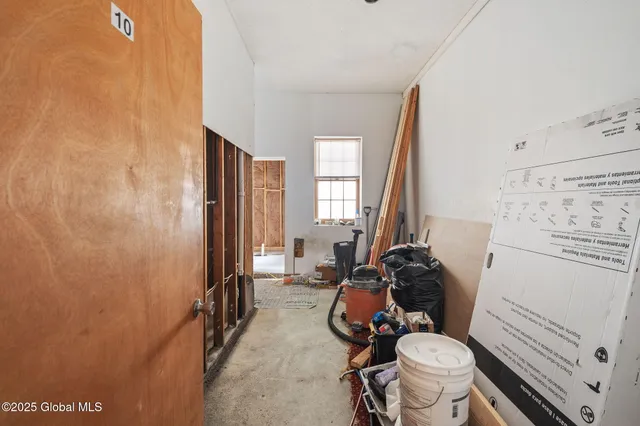 $2,400,000 | 171 Hill Street, Troy, NY 12180