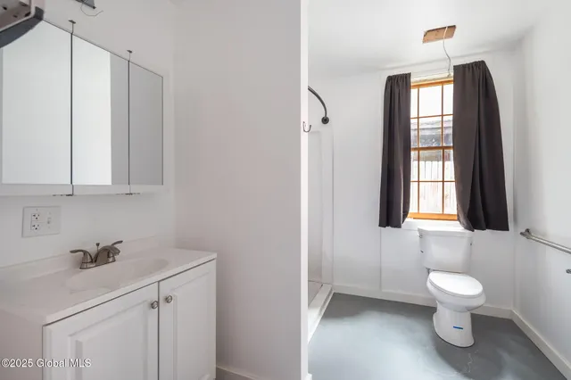 $2,400,000 | 171 Hill Street, Troy, NY 12180