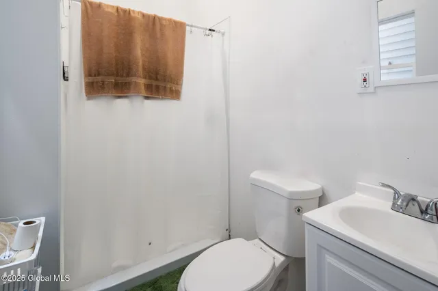 $2,400,000 | 171 Hill Street, Troy, NY 12180