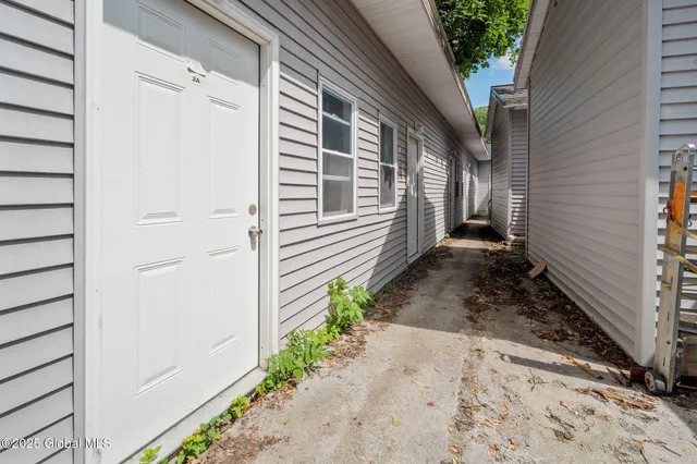 $2,400,000 | 171 Hill Street, Troy, NY 12180