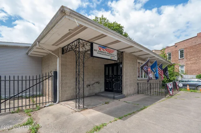 $2,400,000 | 171 Hill Street, Troy, NY 12180