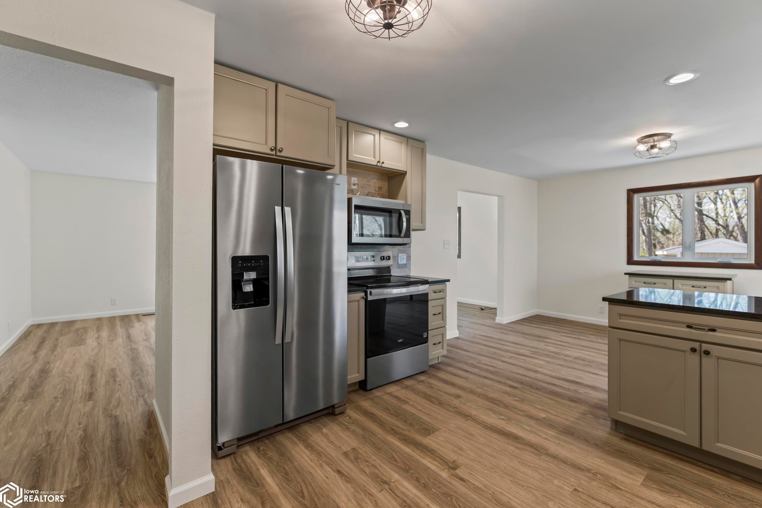 2695 Timberlane Road Webster City, IA 50595 - Photo 14 of 45 Gallery Image 14
