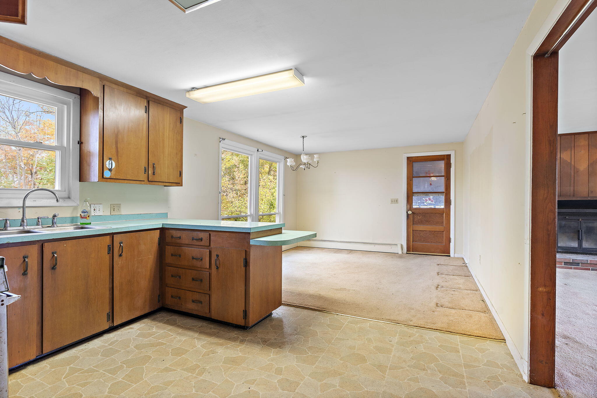 26 Old Neck Road Scarborough, ME 04074 - Photo 7 of 36 23-web-or-mls-DSC01060