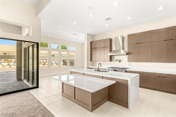 $12,000 | 11014 Horizon Ledge Avenue, Las Vegas, NV 89135