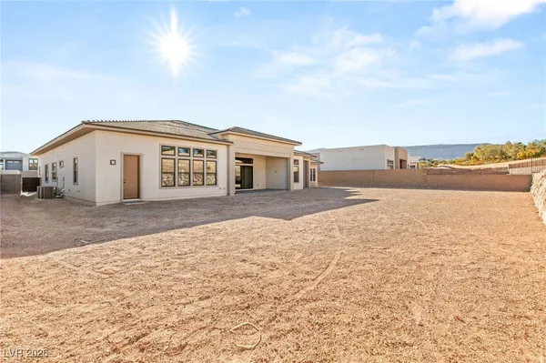 $12,000 | 11014 Horizon Ledge Avenue, Las Vegas, NV 89135