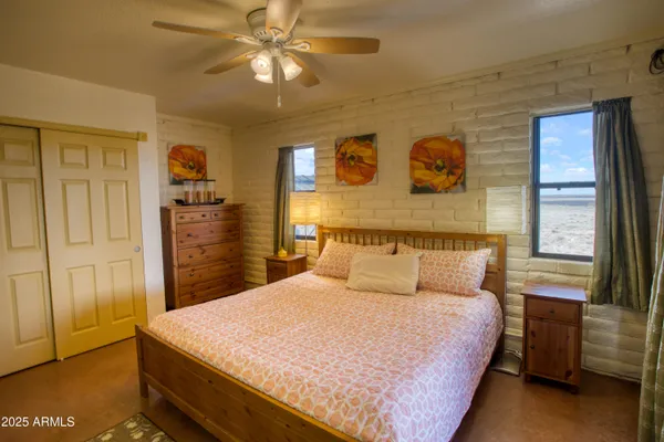 $315,000 | 734 Maverick, Concho, AZ 85924