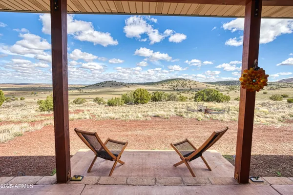 $315,000 | 734 Maverick, Concho, AZ 85924
