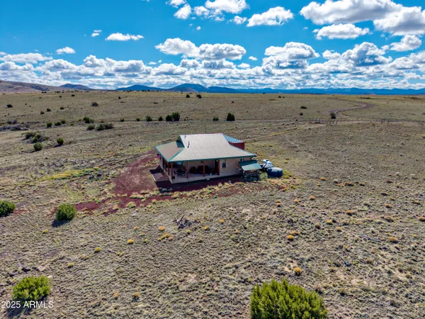 $315,000 | 734 Maverick, Concho, AZ 85924