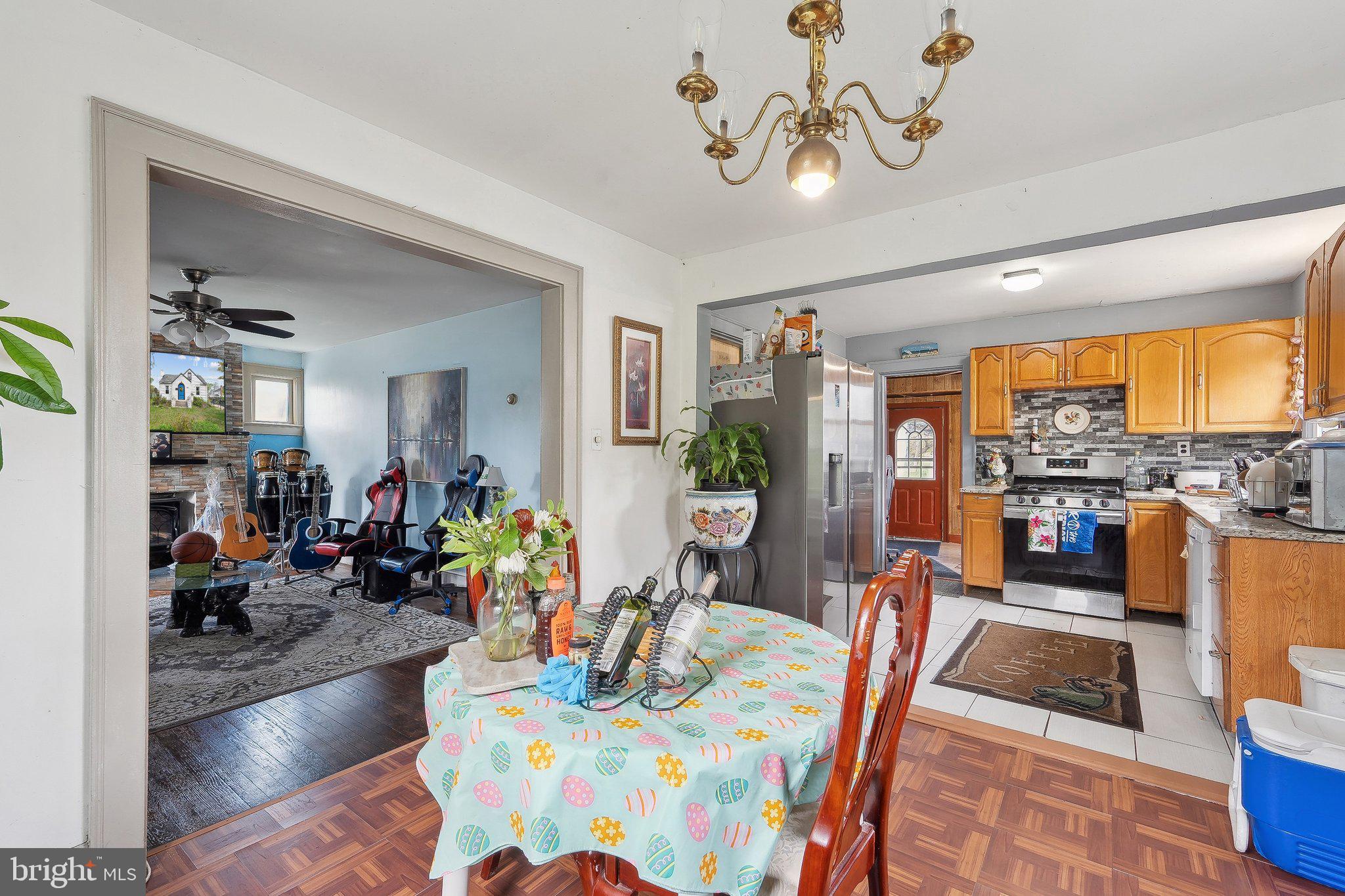 3603 Annandale Road Annandale, VA 22003 - Photo 7 of 27 Gallery Image 7
