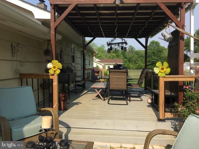 212 Barnes Corner Road Rising Sun, MD 21911 - Photo 3 of 25