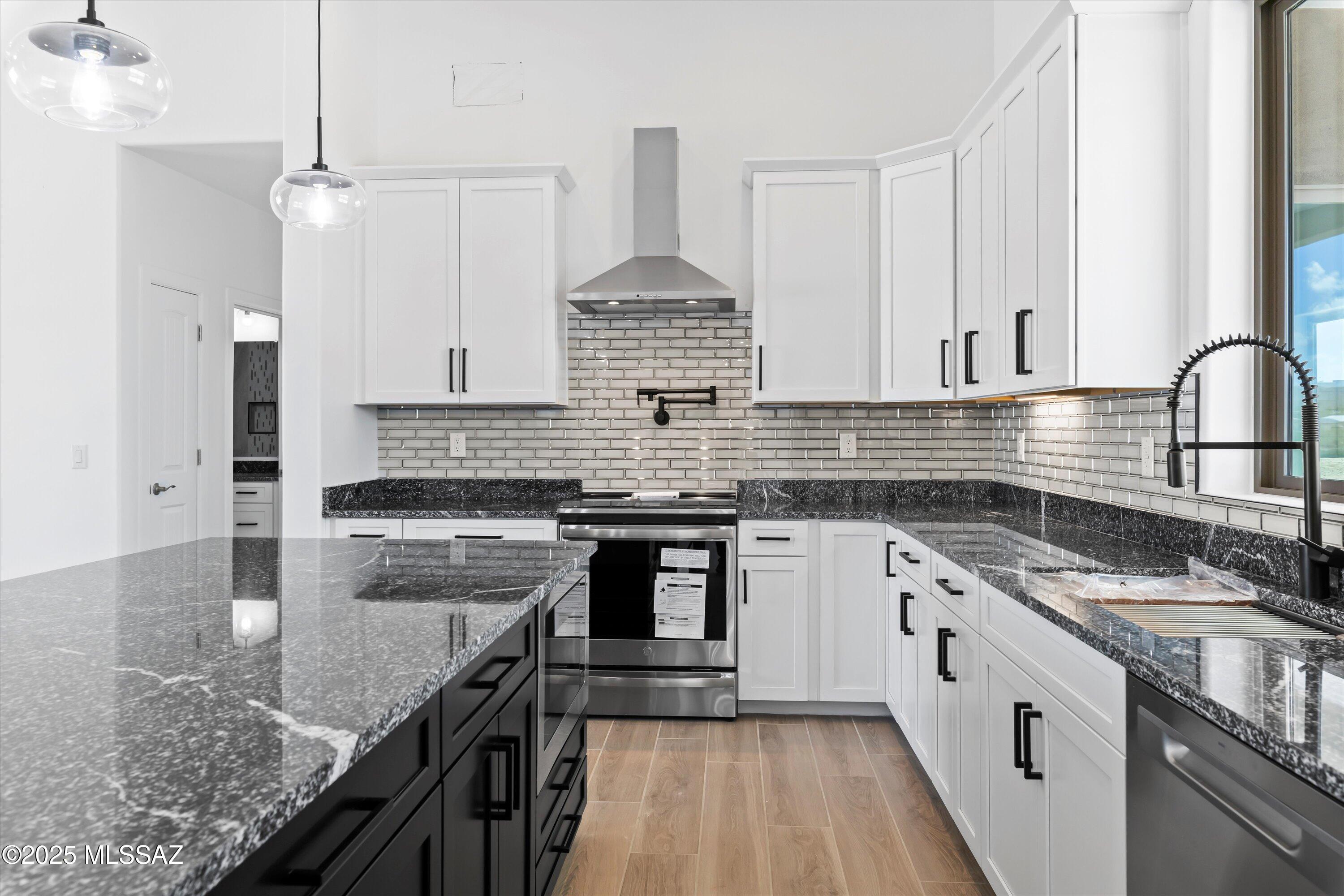 1192 North Range Rider Place Vail, AZ 85641 - Photo 12 of 40