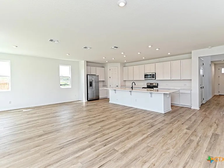 157 Seattle Slew Drive Jarrell, TX 76537 - Photo 12 of 37 Kitchen