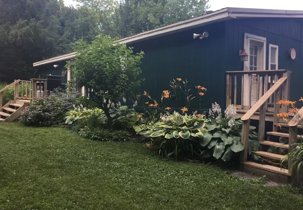 $489,000 | 3335 West Lake Road, Wells, VT 05774