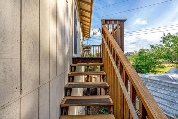 $1,399,000 | 353 Patrick Lane, Windsor, CA 95492
