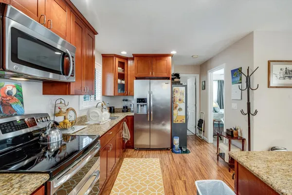 $1,449,000 | 353 Patrick Lane, Windsor, CA 95492