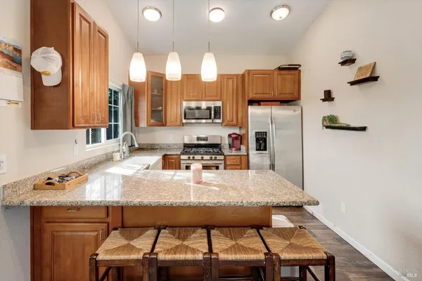 $1,399,000 | 353 Patrick Lane, Windsor, CA 95492