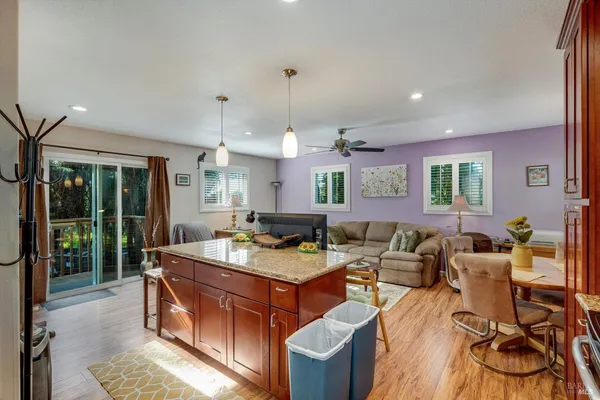 $1,449,000 | 353 Patrick Lane, Windsor, CA 95492
