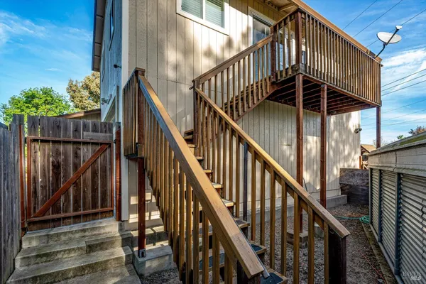 $1,449,000 | 353 Patrick Lane, Windsor, CA 95492