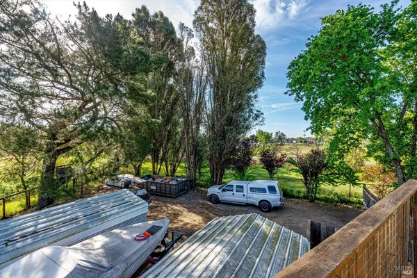 $1,449,000 | 353 Patrick Lane, Windsor, CA 95492