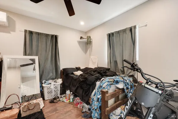 $1,449,000 | 353 Patrick Lane, Windsor, CA 95492