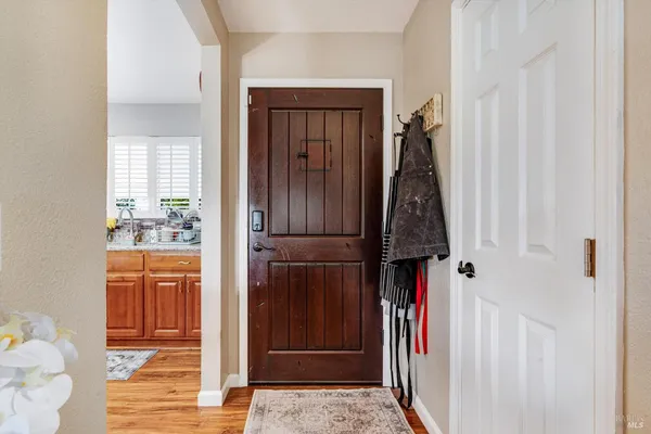 $1,449,000 | 353 Patrick Lane, Windsor, CA 95492