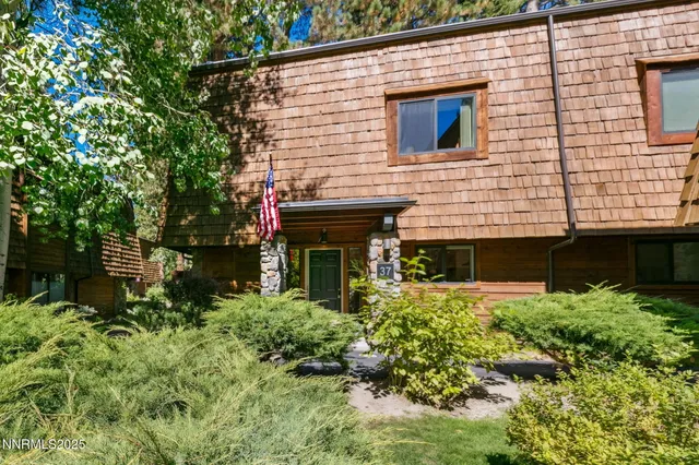 $1,325,000 | 120 Country Club Drive, Unit STE 37, Incline Village, NV 89451