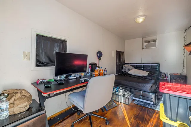 a view of a house with pool and yard