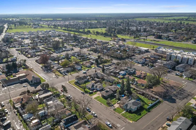 $440,000 | 515 E Street, Galt, CA 95632