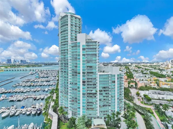 $1,950,000 | 1000 South Pointe Drive, Unit 1706, Miami Beach, FL 33139