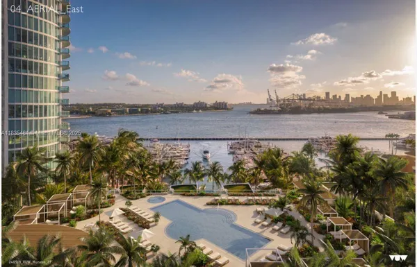 $1,950,000 | 1000 South Pointe Drive, Unit 1706, Miami Beach, FL 33139