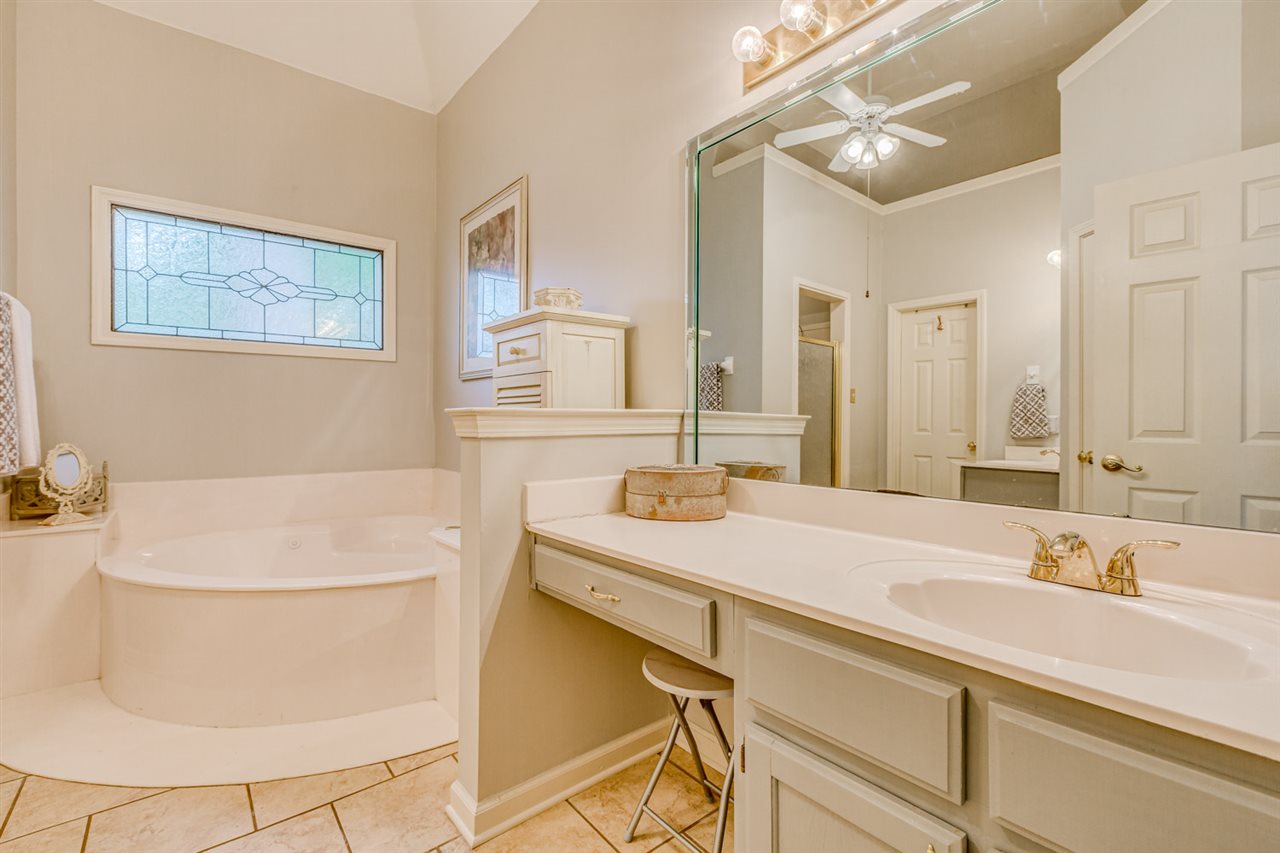 770 Timber Ridge Drive Collierville, TN 38017 - Photo 15 of 24 Gallery Image 15