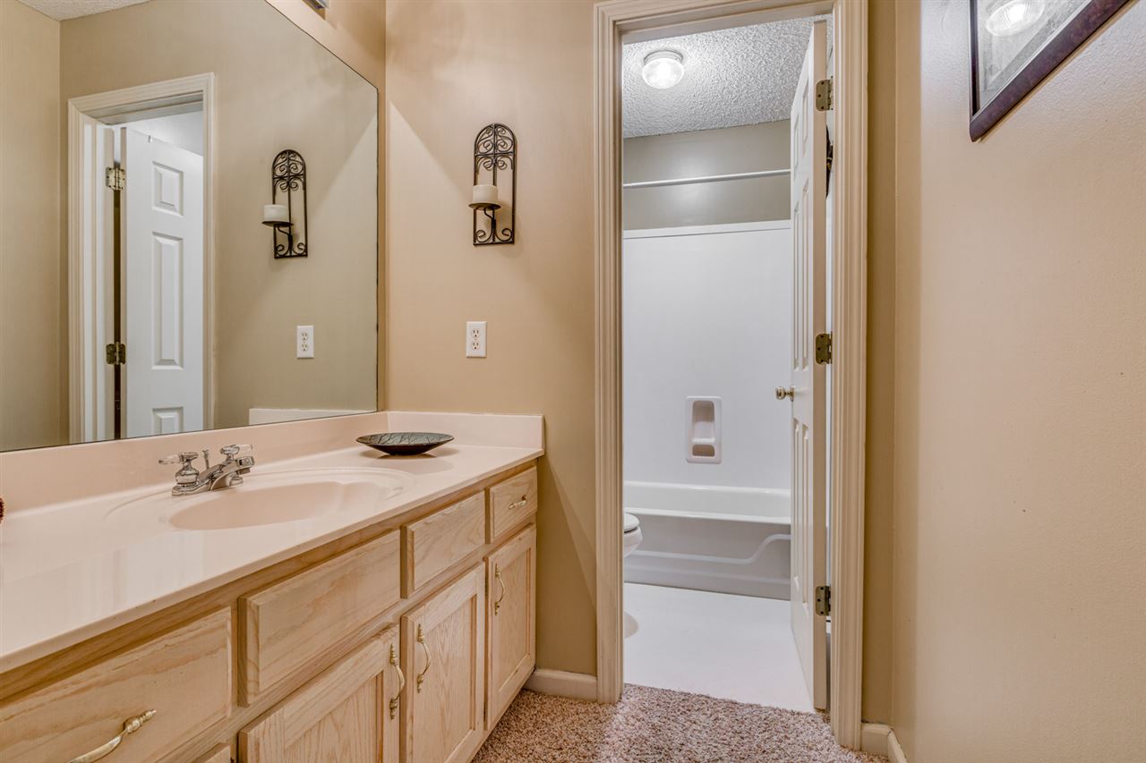 770 Timber Ridge Drive Collierville, TN 38017 - Photo 17 of 24 Gallery Image 17