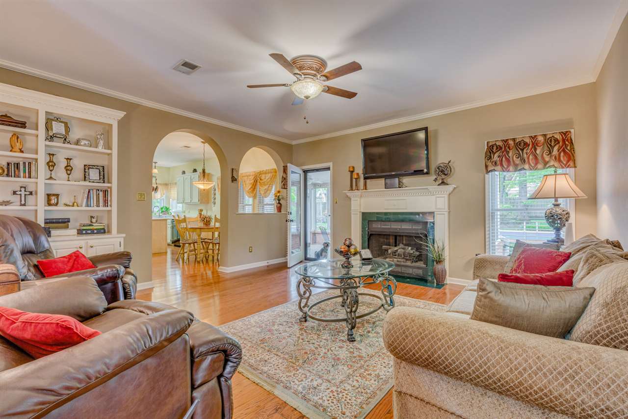 770 Timber Ridge Drive Collierville, TN 38017 - Photo 7 of 24 Gallery Image 7