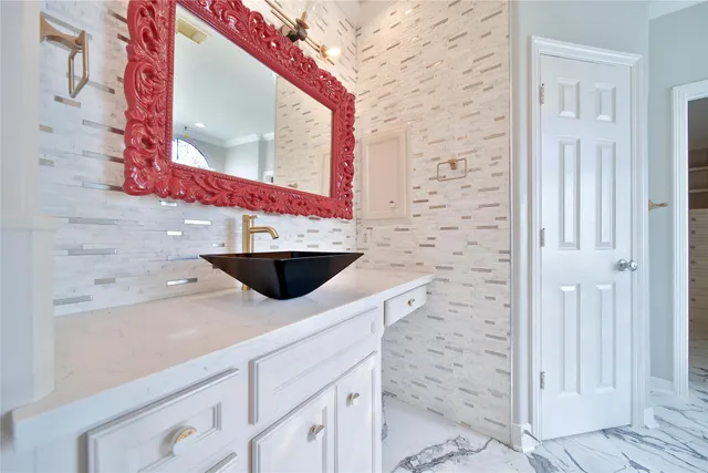 $3,650 | 1515 Hyde Park Boulevard, Unit 26, Houston, TX 77006