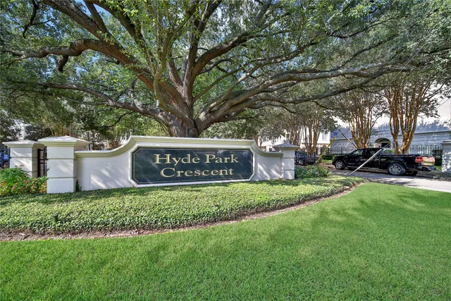 $3,650 | 1515 Hyde Park Boulevard, Unit 26, Houston, TX 77006