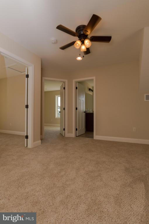 468 Hamilton Road, Unit 8 Lancaster, PA 17603 - Photo 17 of 21 Gallery Image 17