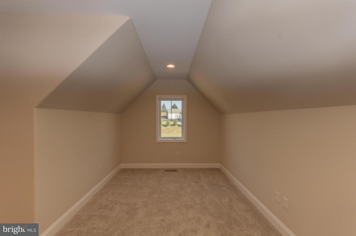 468 Hamilton Road, Unit 8 Lancaster, PA 17603 - Photo 10 of 21 Gallery Image 10
