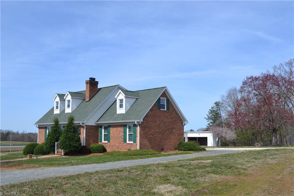981 Williams Road Madison, NC 27025 - Photo 1 of 25 Gallery Image 1
