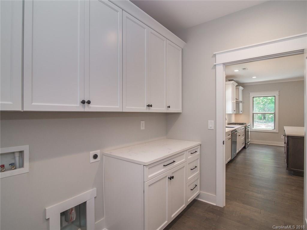 4353 Spring Street, Unit 6 Charlotte, NC 28270 - Photo 16 of 36 Gallery Image 16