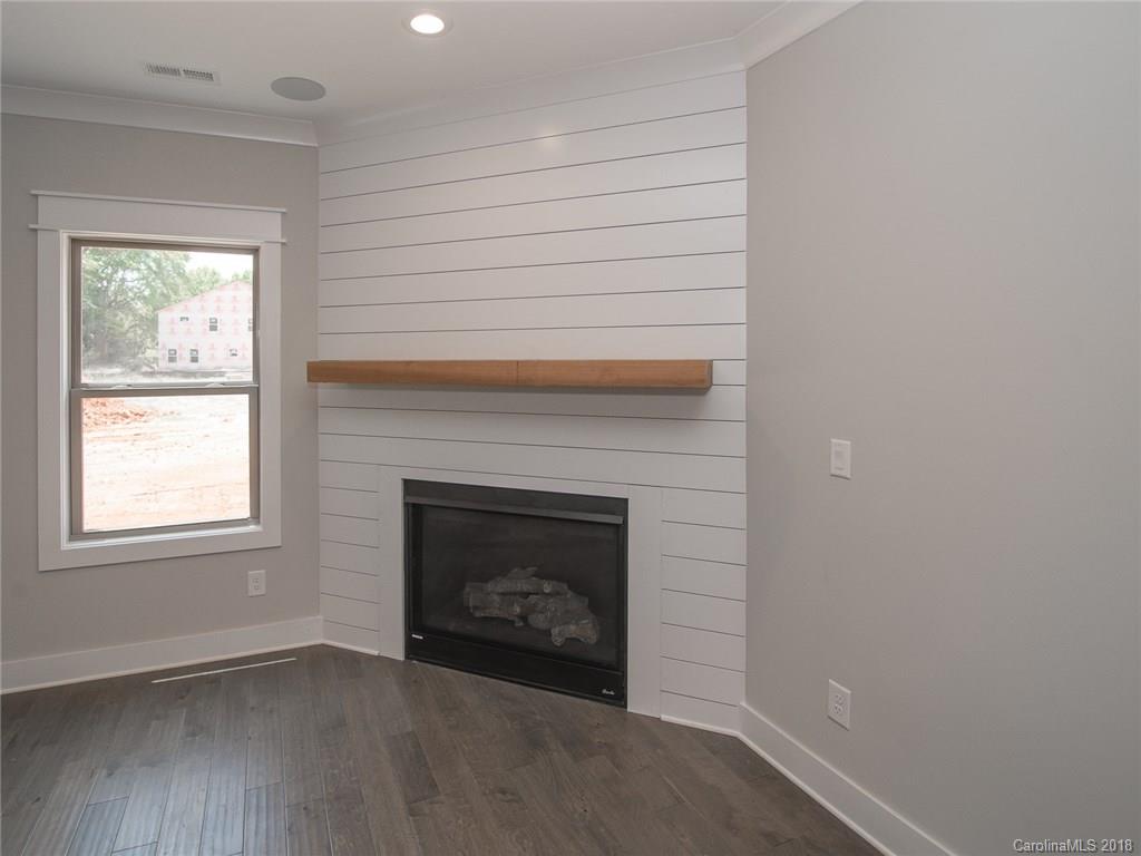 4353 Spring Street, Unit 6 Charlotte, NC 28270 - Photo 8 of 36 Gallery Image 8