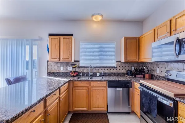 $400,000 | 551 Fortress Court, St. Charles, MO 63303