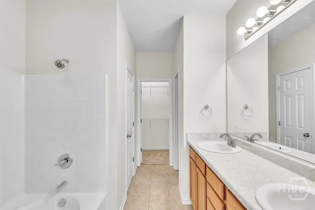 $2,000 | 56 Stonelake Circle, Savannah, GA 31419