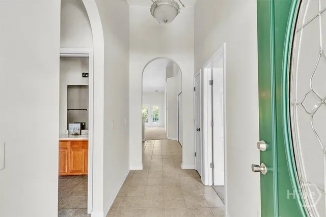 $2,000 | 56 Stonelake Circle, Savannah, GA 31419