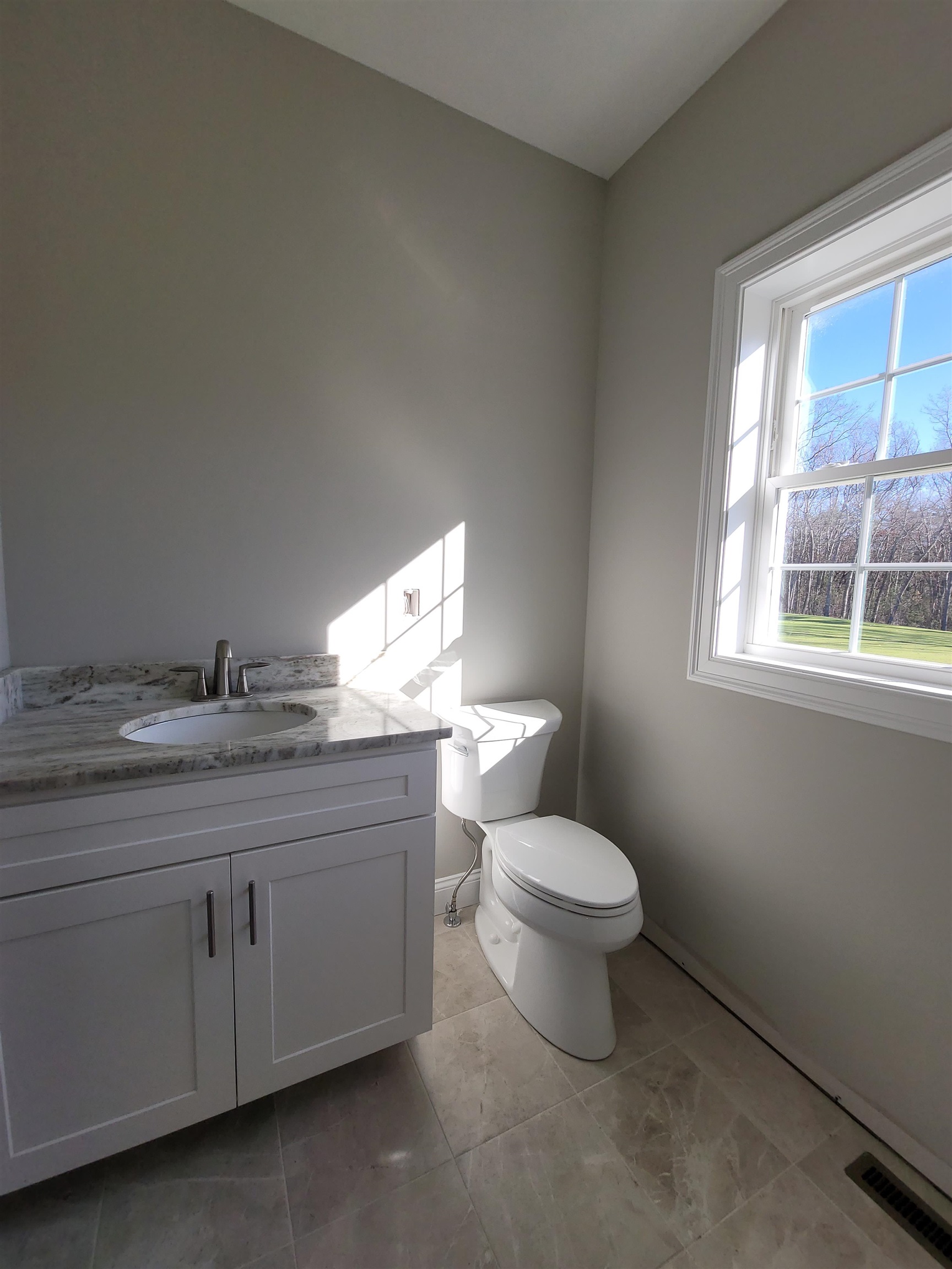 19 Daniel Road, Unit LOT # 592 Derry, NH 03038 - Photo 11 of 40 Gallery Image 11