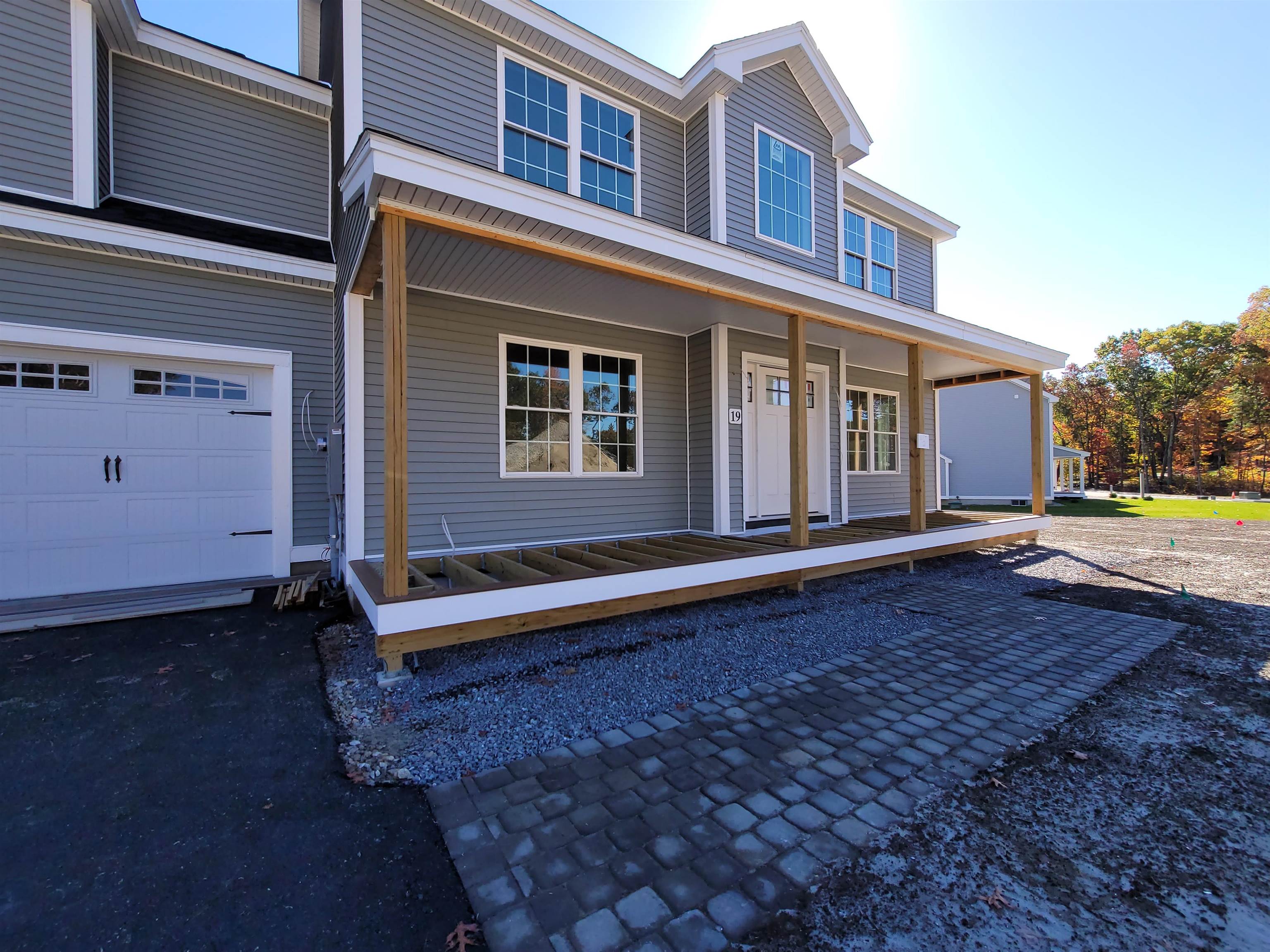19 Daniel Road, Unit LOT # 592 Derry, NH 03038 - Photo 4 of 40 Gallery Image 4