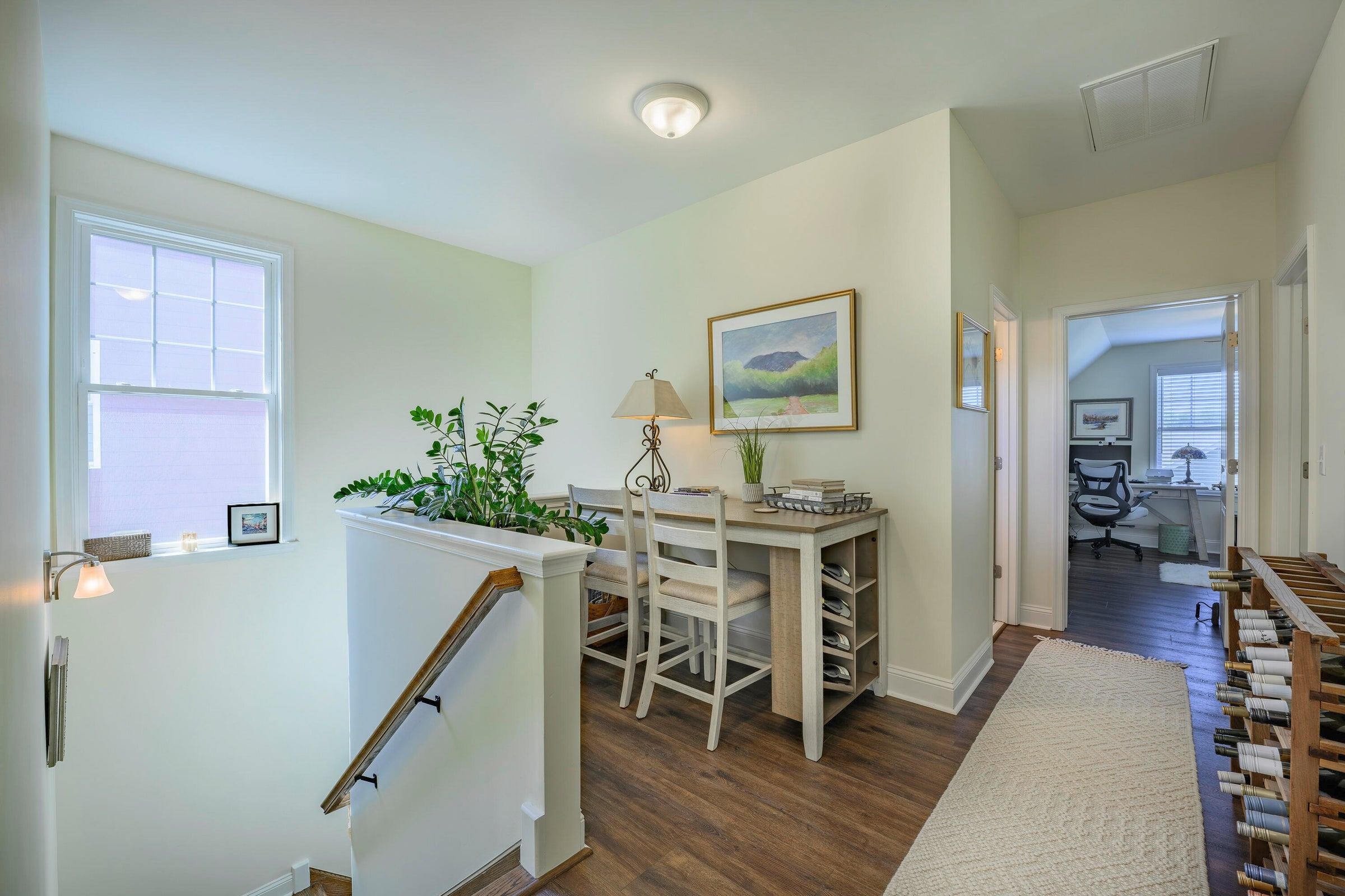 43 Chamberlain Loop Lexington, VA 24450 - Photo 32 of 47 2nd floor sitting area