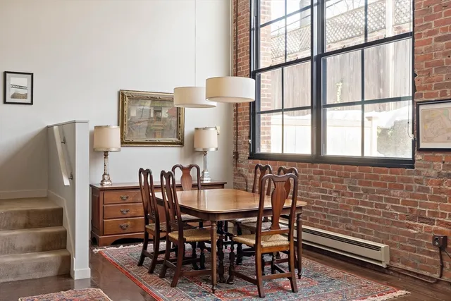 $995,000 | 1 Aberdeen Way, Unit 102, Cambridge, MA 02138