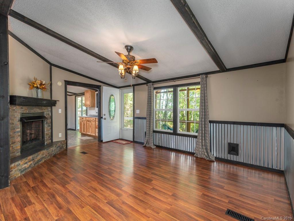 1110 Chambers Cove Road Canton, NC 28716 - Photo 3 of 21