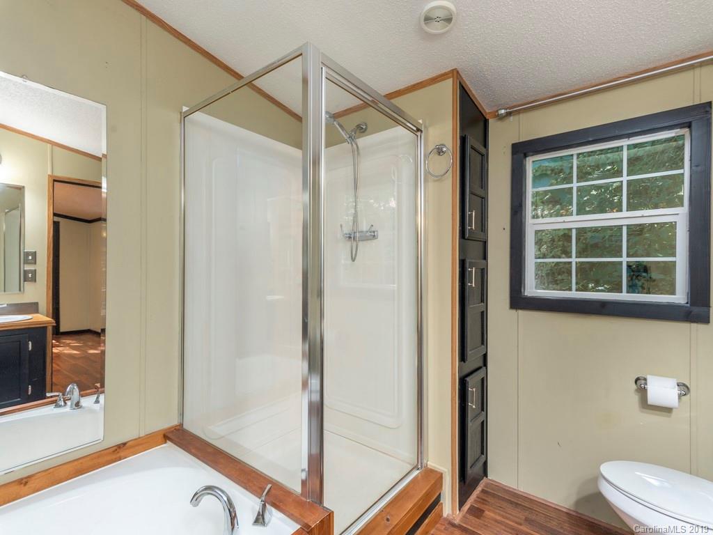 1110 Chambers Cove Road Canton, NC 28716 - Photo 8 of 21