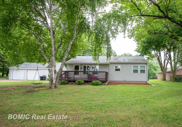 $184,900 | 8510 North Genesee Road, Mount Morris, MI 48458